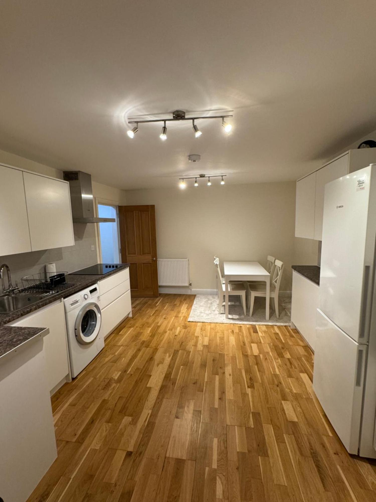 Sutherland Avenue Apartments London Bagian luar foto