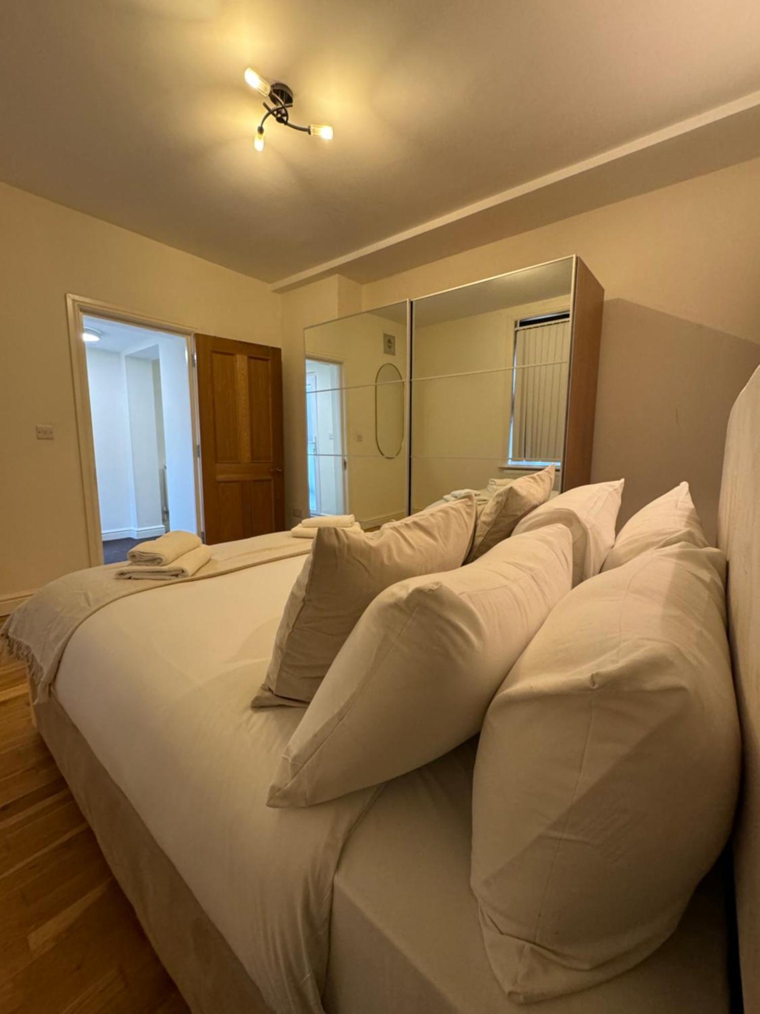Sutherland Avenue Apartments London Bagian luar foto